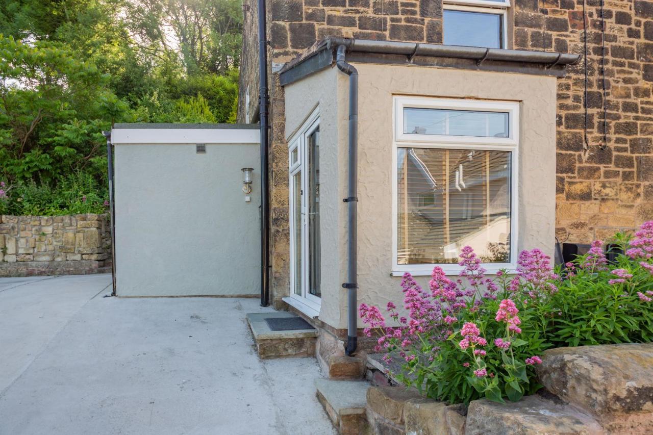 27 Green Road Wrexham Exterior foto